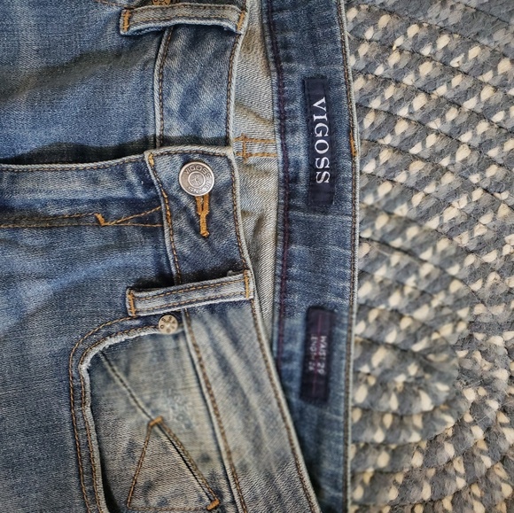 Jeans - Picture 3 of 3